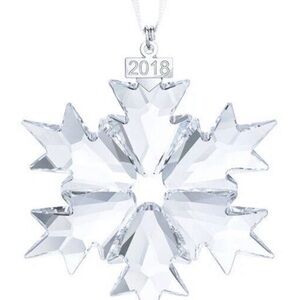 Swarovski Snowflake Ornament in Gift Box with Silver Logo 2018